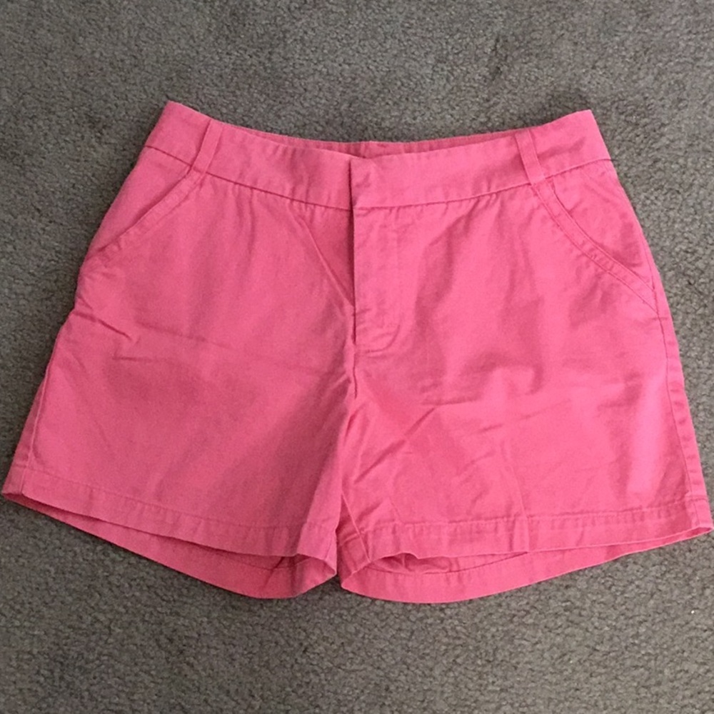 Lee coral-colored short